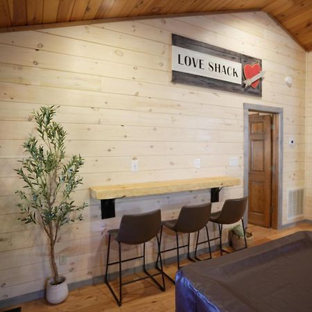 Love Shack Sevierville Exterior foto