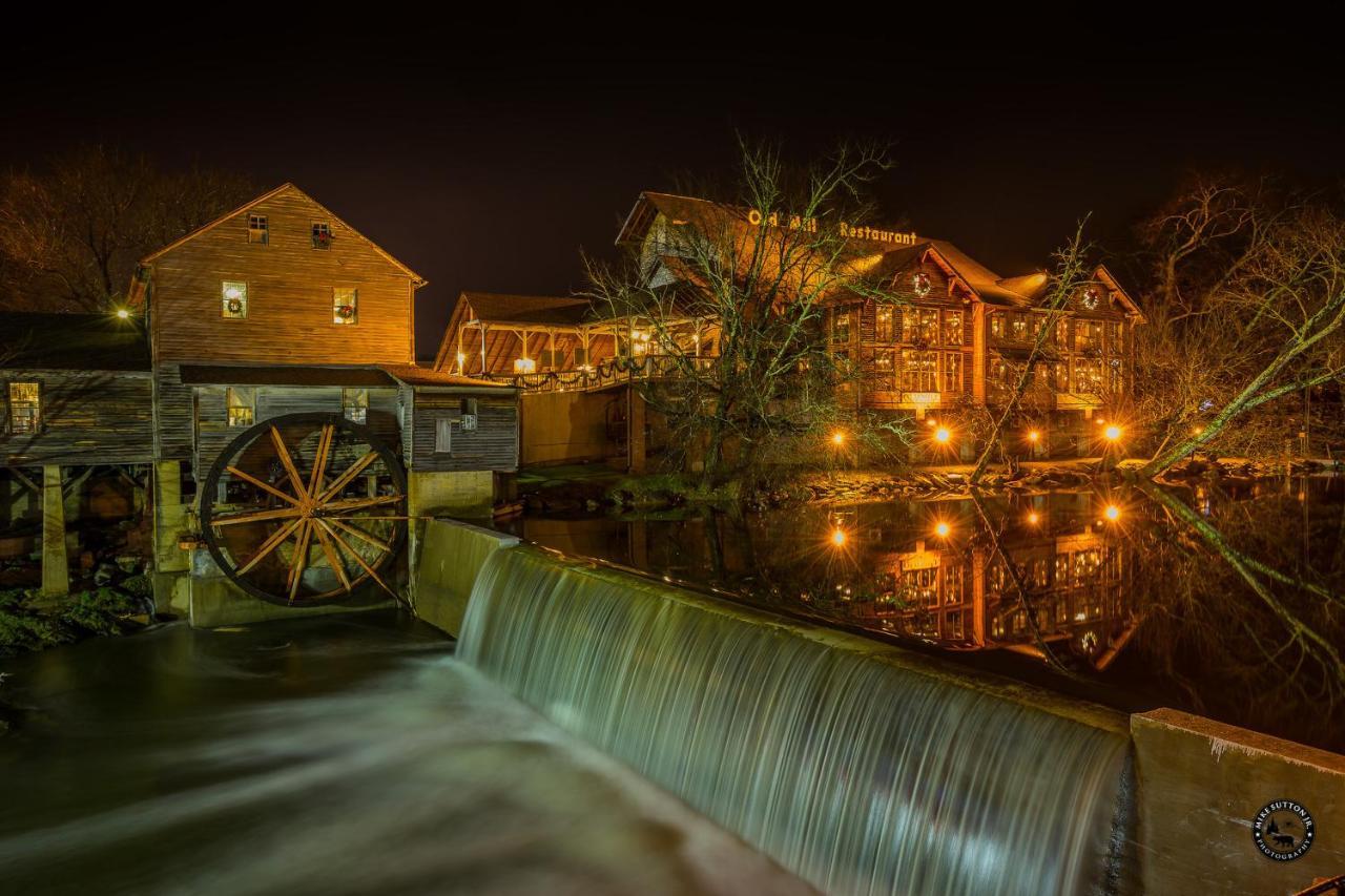 Love Shack Sevierville Exterior foto